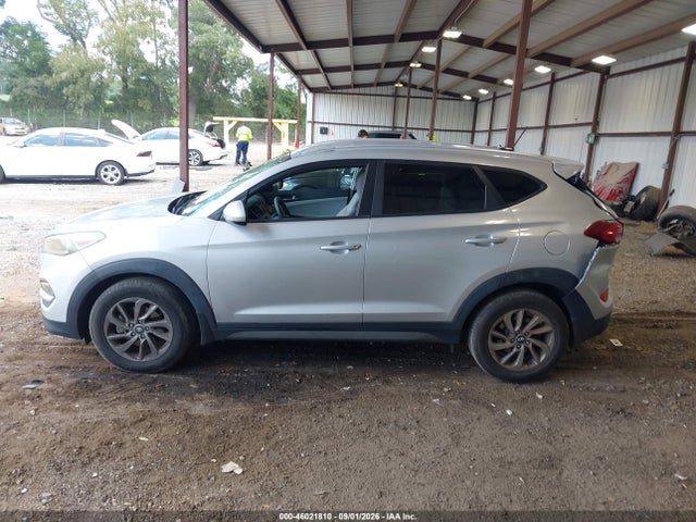 Продаж на аукціоні авто 2016 Hyundai Tucson Se, vin: KM8J33A41GU177038, номер лоту: 46021810