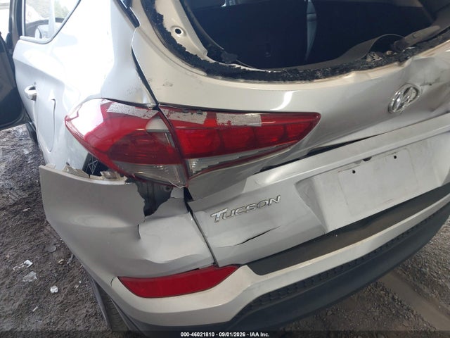 Продаж на аукціоні авто 2016 Hyundai Tucson Se, vin: KM8J33A41GU177038, номер лоту: 46021810