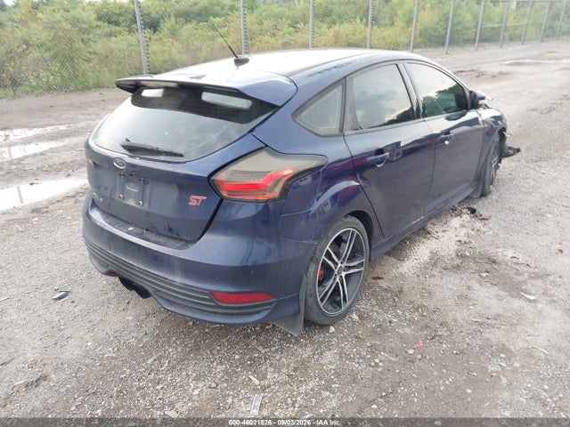 46021826 :رقم المزاد ، 1FADP3L94HL253184 vin ، 2017 Ford Focus St مزاد بيع
