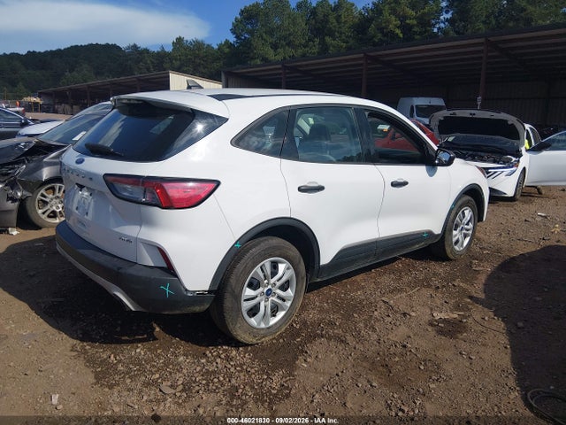 46021830 :رقم المزاد ، 1FMCU9F66NUA43559 vin ، 2022 Ford Escape S مزاد بيع
