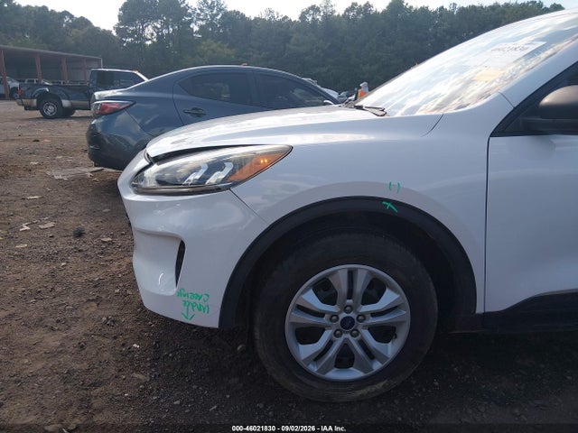 46021830 :رقم المزاد ، 1FMCU9F66NUA43559 vin ، 2022 Ford Escape S مزاد بيع