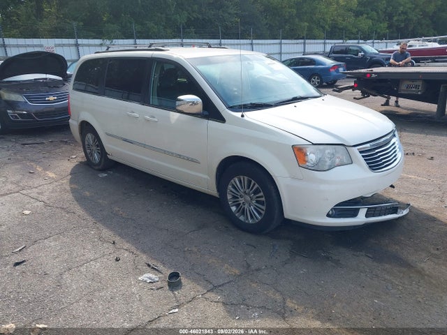 Продаж на аукціоні авто 2013 Chrysler Town & Country Touring-l, vin: 2C4RC1CG9DR558678, номер лоту: 46021843