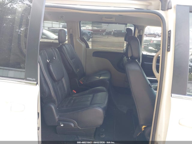 2013 Chrysler Town & Country Touring-l მანქანა იყიდება აუქციონზე, vin: 2C4RC1CG9DR558678, აუქციონის ნომერი: 46021843