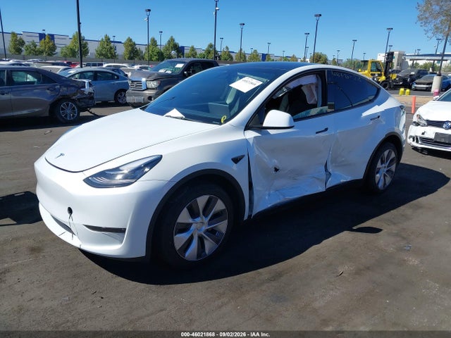 Продажа на аукционе авто 2023 Tesla Model Y Awd/long Range Dual Motor All-wheel Drive, vin: 7SAYGDEE0PA062763, номер лота: 46021868