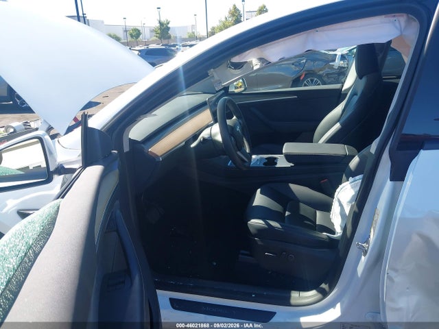 Продажа на аукционе авто 2023 Tesla Model Y Awd/long Range Dual Motor All-wheel Drive, vin: 7SAYGDEE0PA062763, номер лота: 46021868
