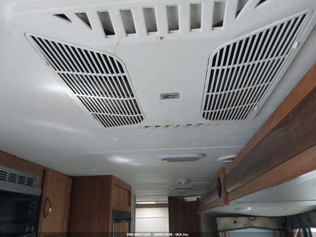 Продаж на аукціоні авто 2018 Keystone Rv Summerland 2820bh Travel Trailer, vin: 4YDT28228J3150357, номер лоту: 46021885