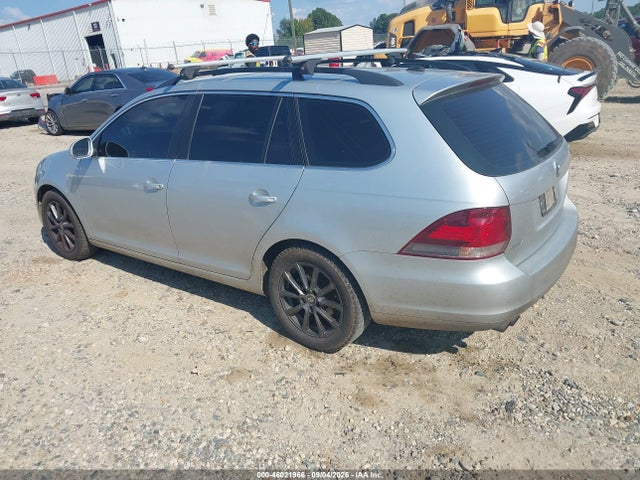 2011 Volkswagen Jetta Sportwagen 2.0l Tdi მანქანა იყიდება აუქციონზე, vin: 3VWPL7AJ0BM684910, აუქციონის ნომერი: 46021966