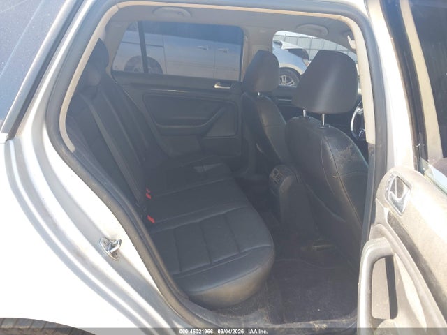 46021966 :رقم المزاد ، 3VWPL7AJ0BM684910 vin ، 2011 Volkswagen Jetta Sportwagen 2.0l Tdi مزاد بيع