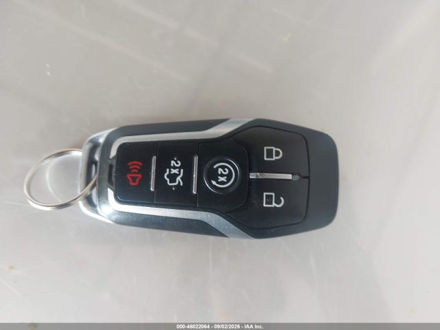 46022064 :رقم المزاد ، 1FM5K8F86GGC47581 vin ، 2016 Ford Explorer Limited مزاد بيع