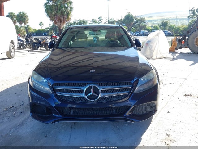 46022079 :رقم المزاد ، 55SWF4JB7FU050483 vin ، 2015 Mercedes-benz C 300 مزاد بيع
