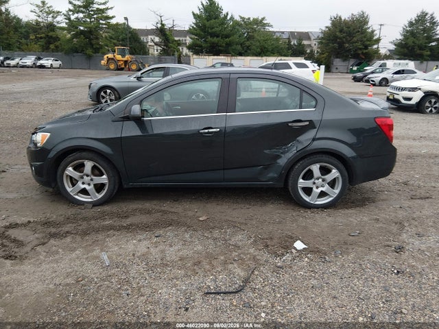 46022090 :رقم المزاد ، 1G1JE5SB6F4101491 vin ، 2015 Chevrolet Sonic Ltz Auto مزاد بيع