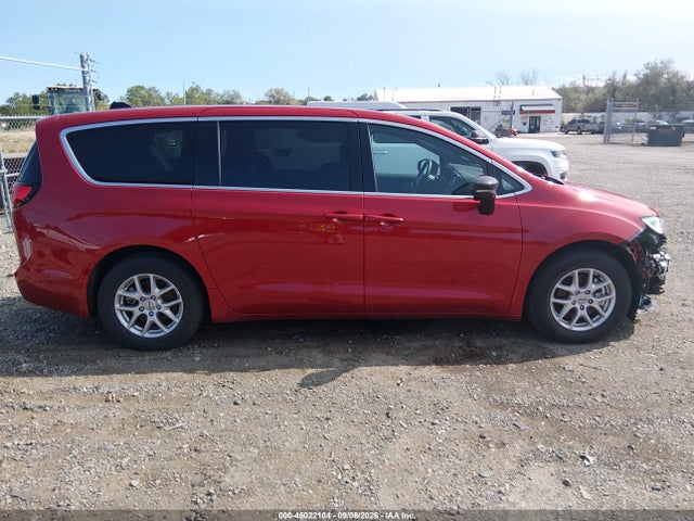 Продажа на аукционе авто 2025 Chrysler Pacifica Select, vin: 2C4RC1BG0SR569535, номер лота: 46022104