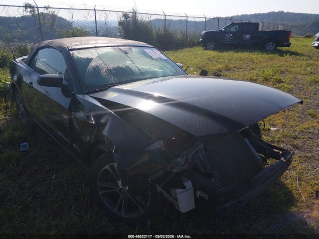 Продажа на аукционе авто 2014 Ford Mustang V6 Premium, vin: 1ZVBP8EM3E5266358, номер лота: 46022117