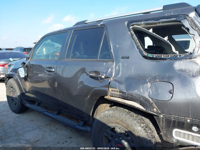 Toyota 4runner Sr5 Premium 2020 JTEZU5JR5L5225488 Image 15