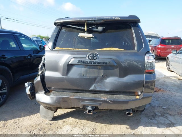 Toyota 4runner Sr5 Premium 2020 JTEZU5JR5L5225488 Image 17