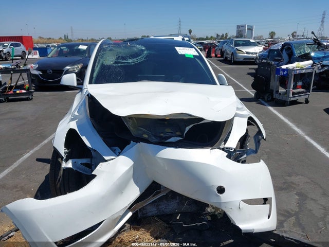 7SAYGDEF3SF267403 Tesla Model Y Performance Dual Motor All-wheel Drive