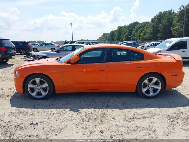 46022158 :رقم المزاد ، 2C3CDXHG5EH206790 vin ، 2014 Dodge Charger Sxt Plus مزاد بيع