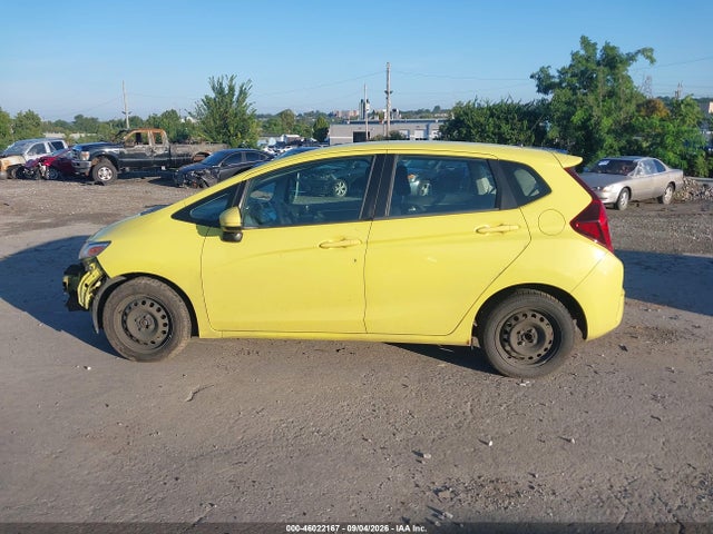 3HGGK5G56FM731935 Honda FIT LX