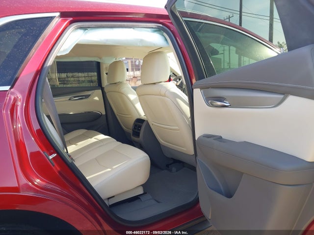 46022172 :رقم المزاد ، 1GYKNDRS4LZ221651 vin ، 2020 Cadillac Xt5 Awd Premium Luxury مزاد بيع