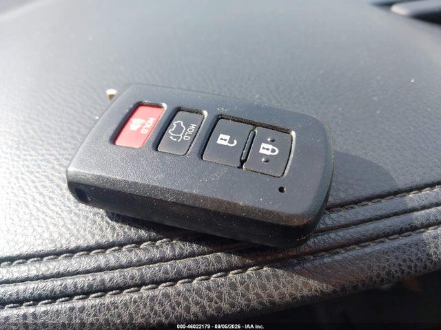 Продаж на аукціоні авто 2015 Toyota Highlander Limited Platinum V6, vin: 5TDDKRFH0FS097087, номер лоту: 46022179