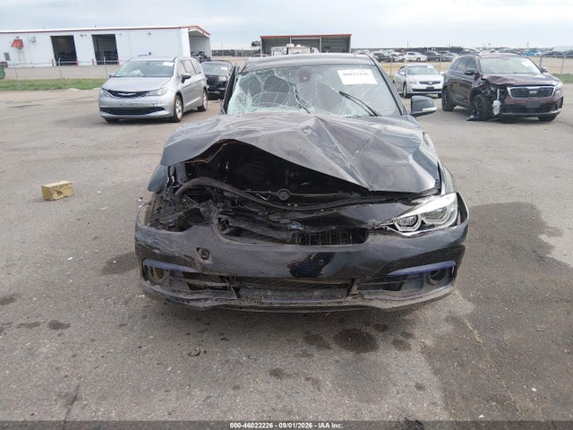 2018 Bmw 330i Xdrive მანქანა იყიდება აუქციონზე, vin: WBA8D9G52JNU71663, აუქციონის ნომერი: 46022226