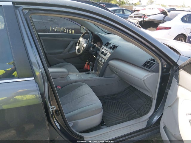 46022234 :رقم المزاد ، 4T4BF3EK0BR109154 vin ، 2011 Toyota Camry Le مزاد بيع