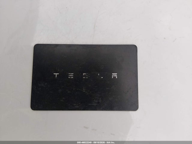 46022249 :رقم المزاد ، 7G2CEHED8SA071356 vin ، 2025 Tesla Cybertruck All-wheel Drive مزاد بيع