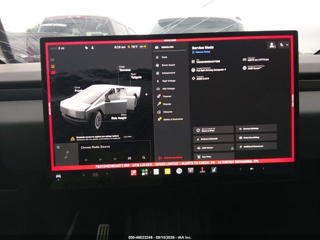 46022249 :رقم المزاد ، 7G2CEHED8SA071356 vin ، 2025 Tesla Cybertruck All-wheel Drive مزاد بيع