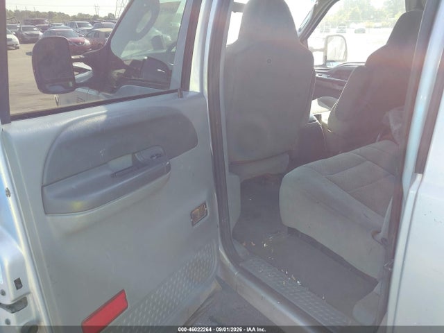 2003 Ford F-250 Lariat/xl/xlt მანქანა იყიდება აუქციონზე, vin: 1FTNW20P33ED23883, აუქციონის ნომერი: 46022264
