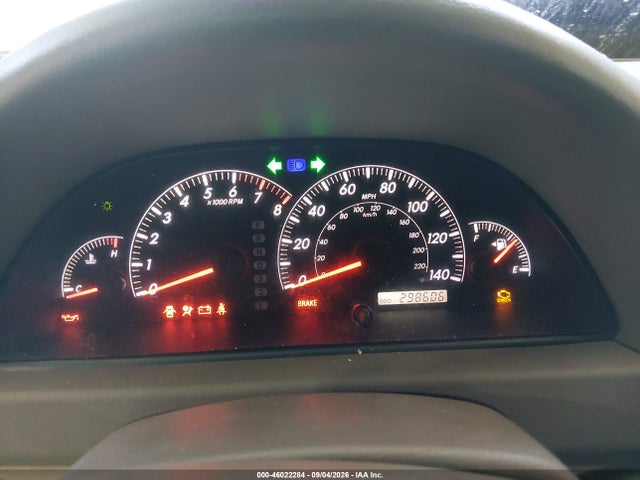 2005 Toyota Camry Le მანქანა იყიდება აუქციონზე, vin: 4T1BE32K15U103353, აუქციონის ნომერი: 46022284