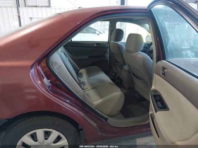 2005 Toyota Camry Le მანქანა იყიდება აუქციონზე, vin: 4T1BE32K15U103353, აუქციონის ნომერი: 46022284