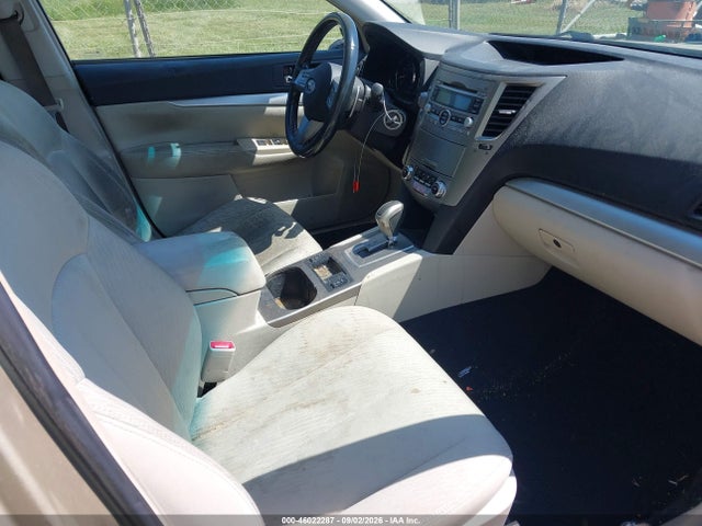 46022287 :رقم المزاد ، 4S3BMCG66A3235558 vin ، 2010 Subaru Legacy 2.5i Premium مزاد بيع