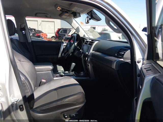 Продажа на аукционе авто 2024 Toyota 4runner Sr5 Premium, vin: JTENU5JR4R6286574, номер лота: 46022289