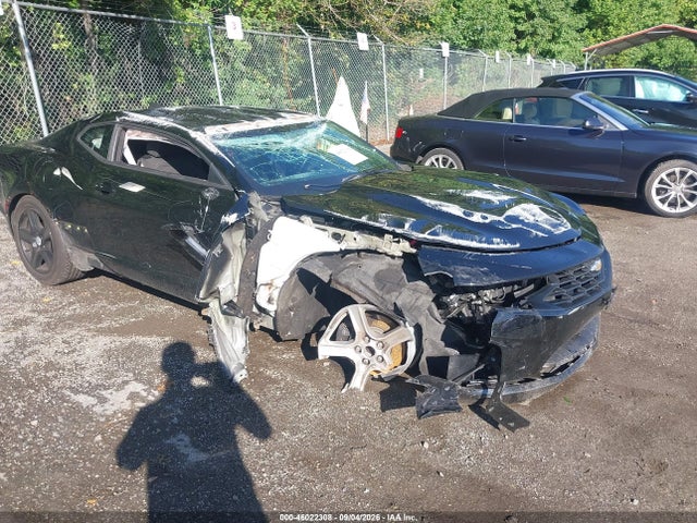 46022308 :رقم المزاد ، 1G1FB1RS6K0103000 vin ، 2019 Chevrolet Camaro 1lt مزاد بيع