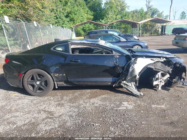 46022308 :رقم المزاد ، 1G1FB1RS6K0103000 vin ، 2019 Chevrolet Camaro 1lt مزاد بيع