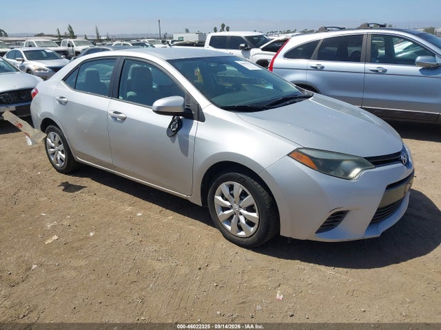 2015 2T1BURHE7FC366389 main image