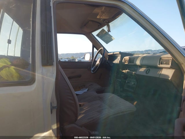 Продаж на аукціоні авто 1985 Toyota Pickup Xtracab Rn56 Dlx, vin: JT4RN56D5F0150212, номер лоту: 46022326