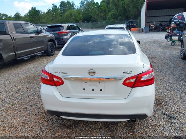 Nissan Altima 2.5 S 2016 1N4AL3AP1GN389680 Image 17