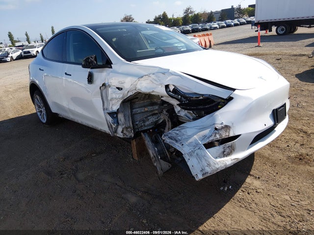 46022406 :رقم المزاد ، 7SAYGDEE6NF557887 vin ، 2022 Tesla Model Y Long Range Dual Motor All-wheel Drive مزاد بيع