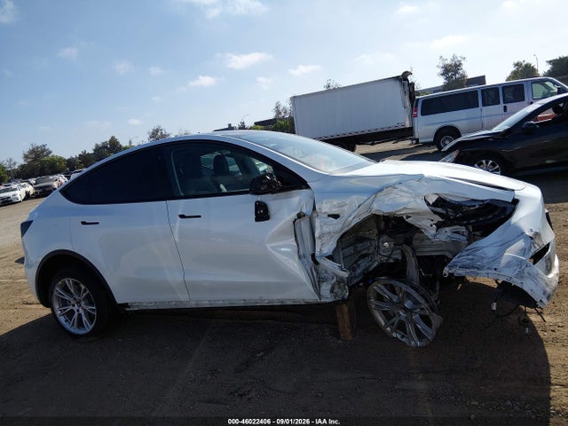 Aukcja sprzedaży 2022 Tesla Model Y Long Range Dual Motor All-wheel Drive, vin: 7SAYGDEE6NF557887, numer aukcji: 46022406