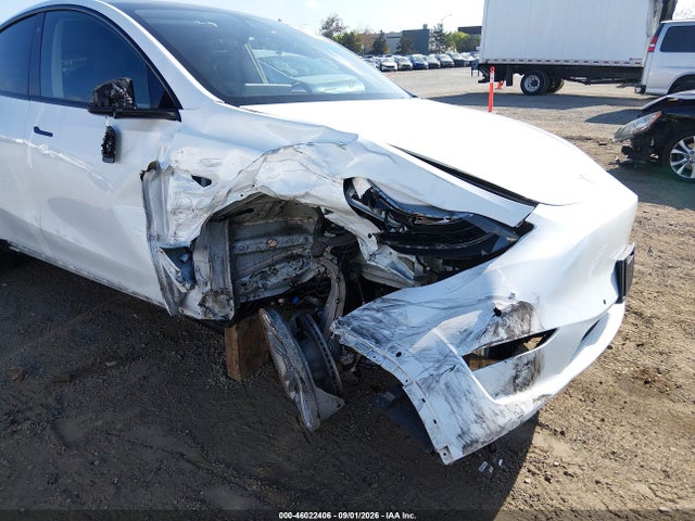 Aukcja sprzedaży 2022 Tesla Model Y Long Range Dual Motor All-wheel Drive, vin: 7SAYGDEE6NF557887, numer aukcji: 46022406