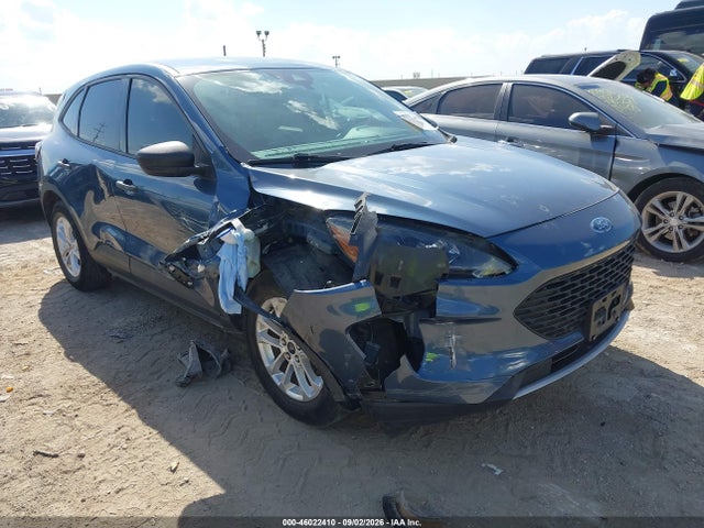 46022410 :رقم المزاد ، 1FMCU0F67LUB94872 vin ، 2020 Ford Escape S مزاد بيع
