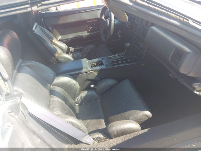 1989 Chevrolet Corvette მანქანა იყიდება აუქციონზე, vin: 1G1YY3181K5115769, აუქციონის ნომერი: 46022415