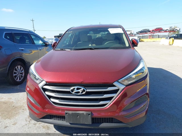 KM8J23A4XHU528341 Hyundai TUCSON SE