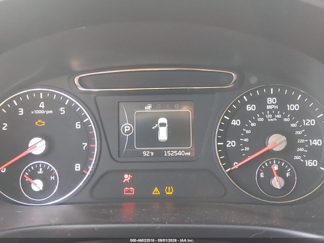 5XYPGDA50HG321117 KIA Sorento 3.3l Lx