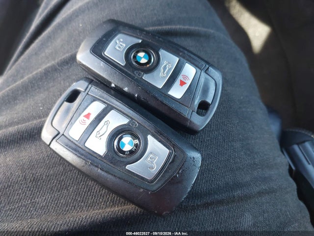 BMW 535i Xdrive 2015 WBA5B3C50FD545297 Image 11