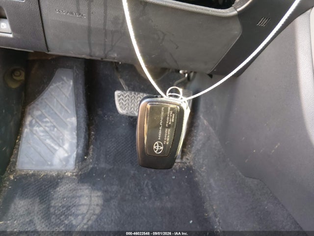 46022548 :رقم المزاد ، 5TDGZRBH7NS227816 vin ، 2022 Toyota Highlander Xle مزاد بيع