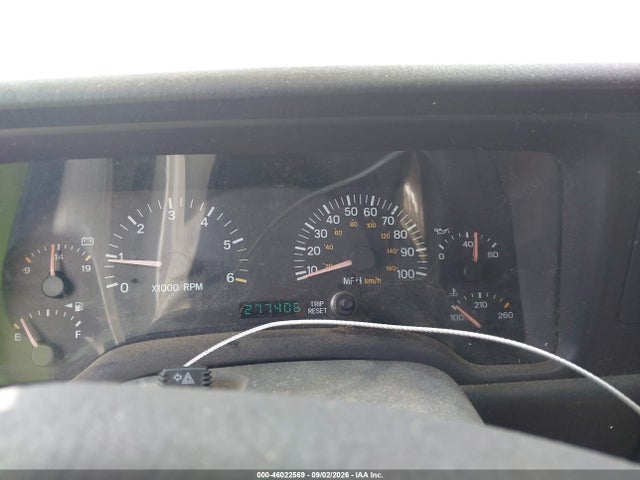 2001 Jeep Cherokee Sport მანქანა იყიდება აუქციონზე, vin: 1J4FT48S81L552435, აუქციონის ნომერი: 46022569