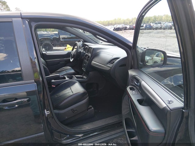 Продажа на аукционе авто 2015 Dodge Grand Caravan R/t, vin: 2C4RDGEGXFR641262, номер лота: 46022586