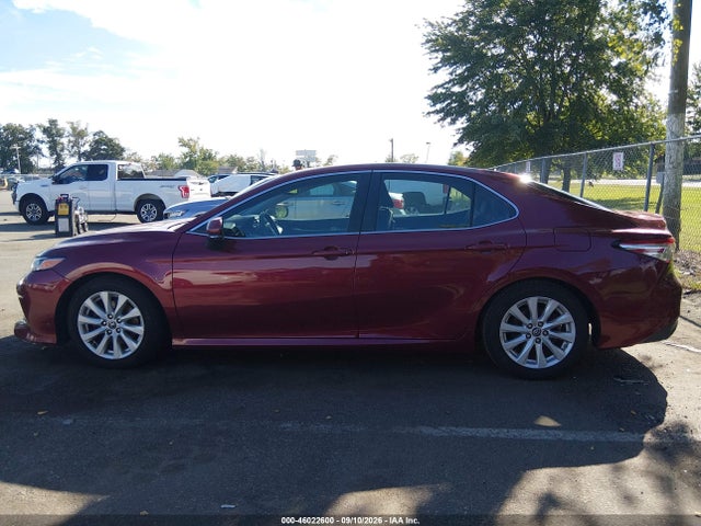 Aukcja sprzedaży 2018 Toyota Camry Le, vin: 4T1B11HK7JU612235, numer aukcji: 46022600